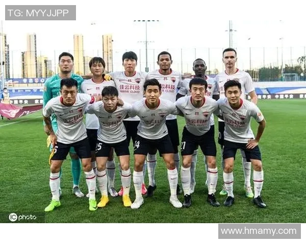 广州篮球队阵地战解析：战术运用与球员配合的深度剖析